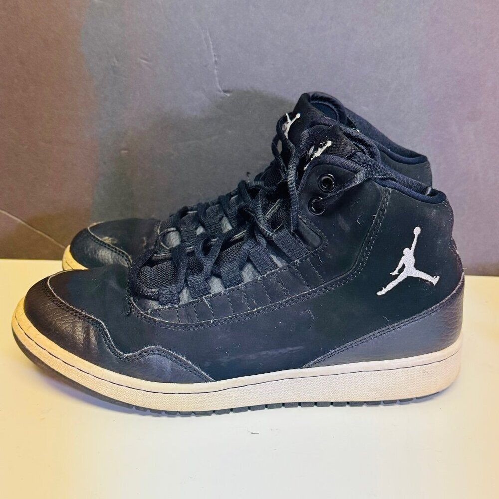 Nike Air Jordan Executive Size 6.5Y Code 820241-011
